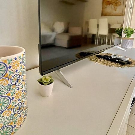 Domus Laterani By Jfm - Comfortable Apartment Big Terrace Colosseo Roma Eksteriør bilde