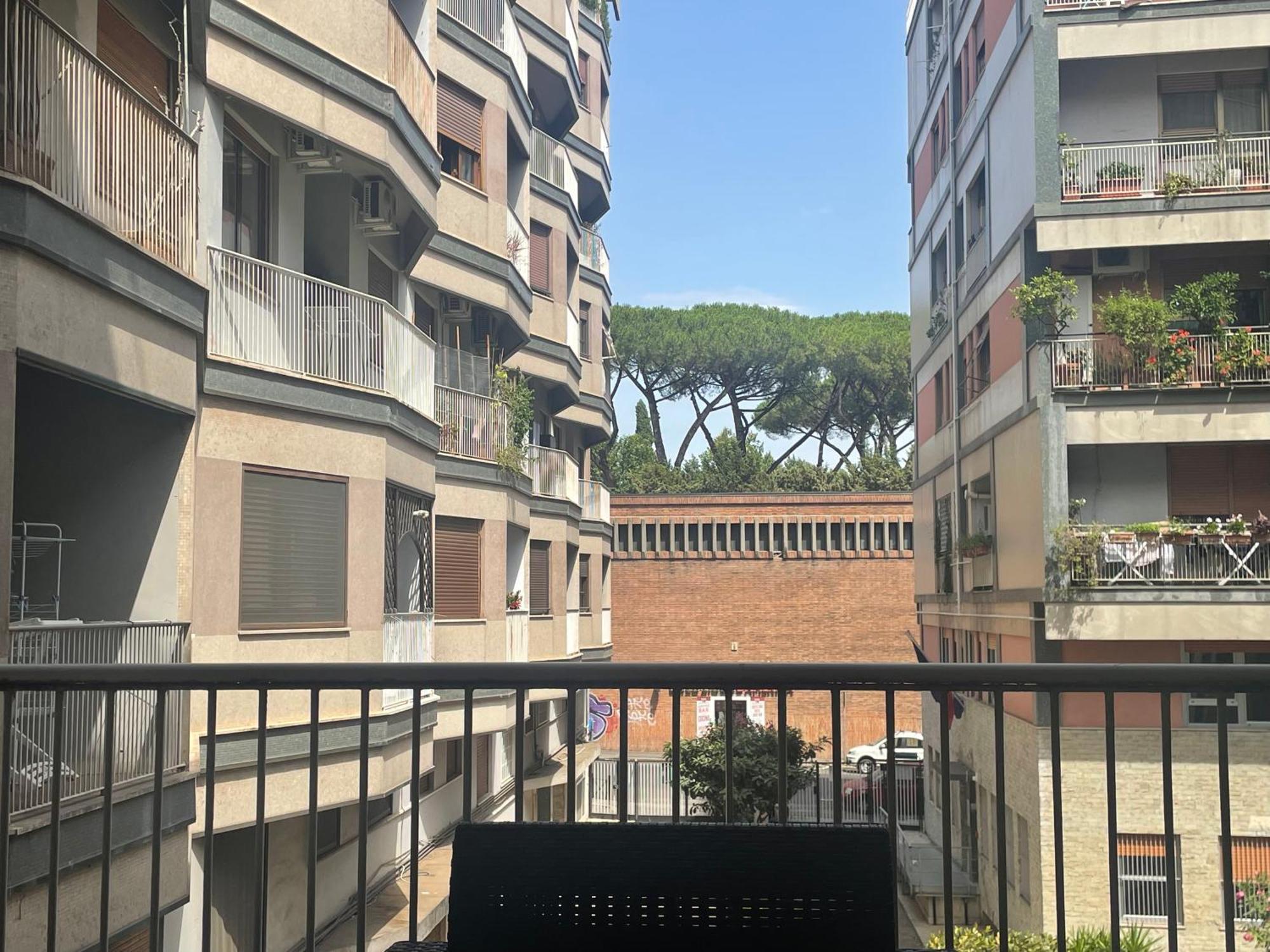 Domus Laterani By Jfm - Comfortable Apartment Big Terrace Colosseo Roma Eksteriør bilde