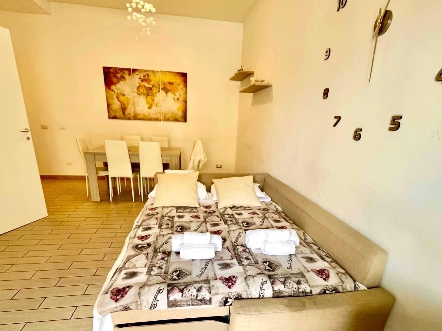 Domus Laterani By Jfm - Comfortable Apartment Big Terrace Colosseo Roma Eksteriør bilde