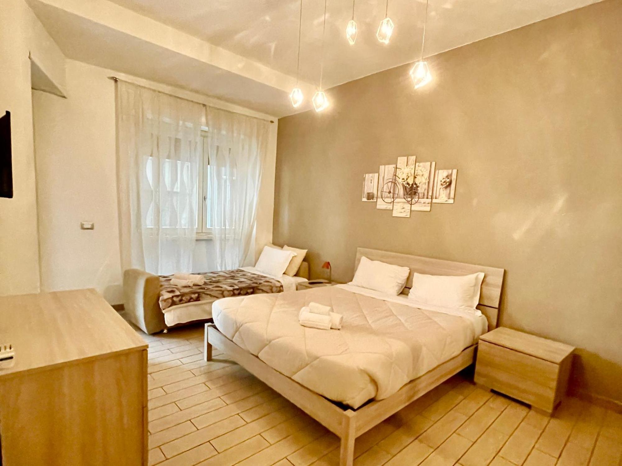 Domus Laterani By Jfm - Comfortable Apartment Big Terrace Colosseo Roma Eksteriør bilde