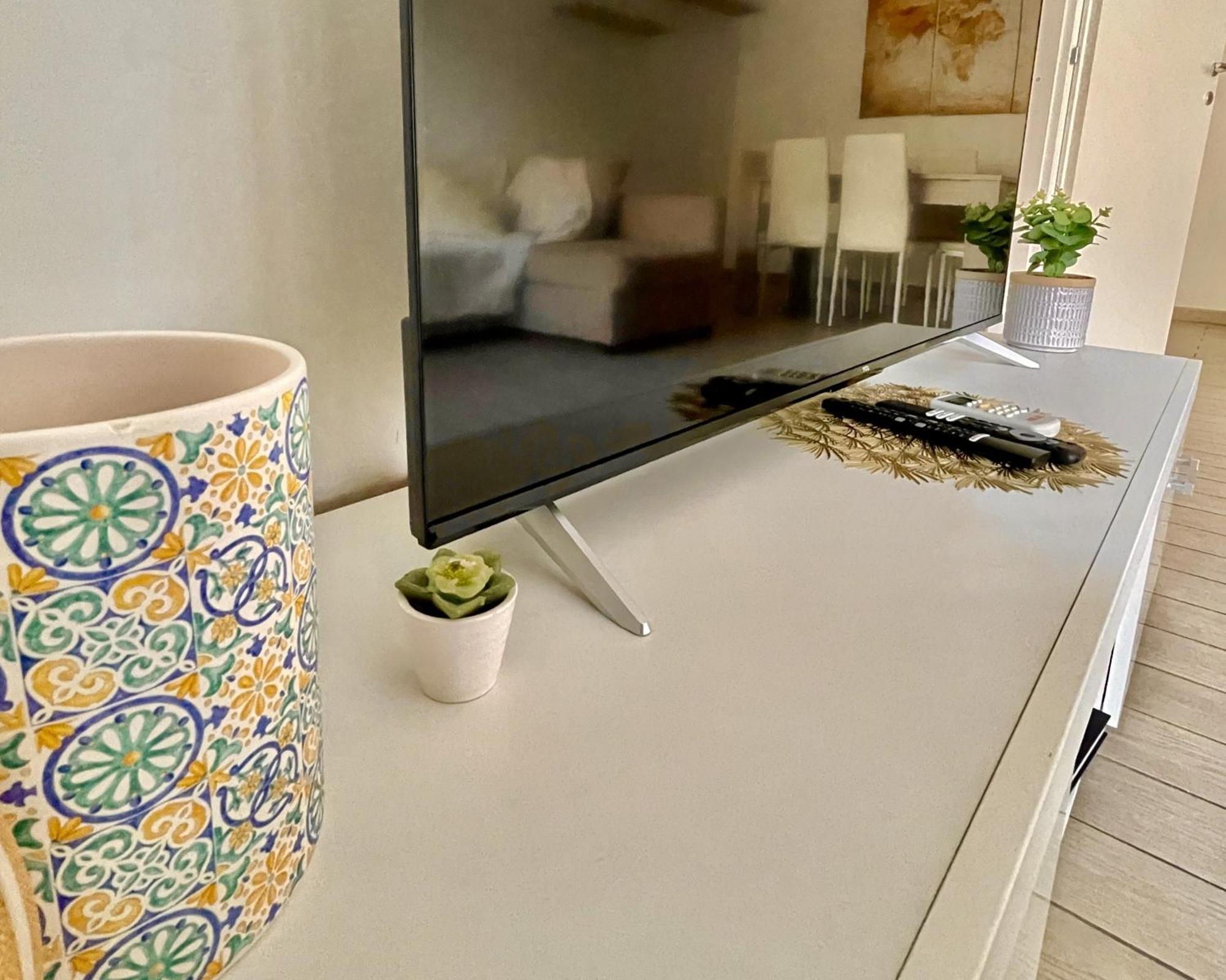 Domus Laterani By Jfm - Comfortable Apartment Big Terrace Colosseo Roma Eksteriør bilde